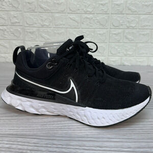 Nike React Infinity Run Flyknit 2 Shoes WMNS 8 Black White CT2423-002 Athleisure